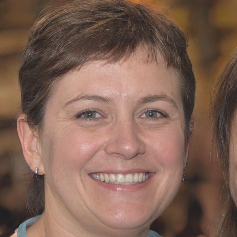 Portrait de Sarah Dumont, formatrice en finance